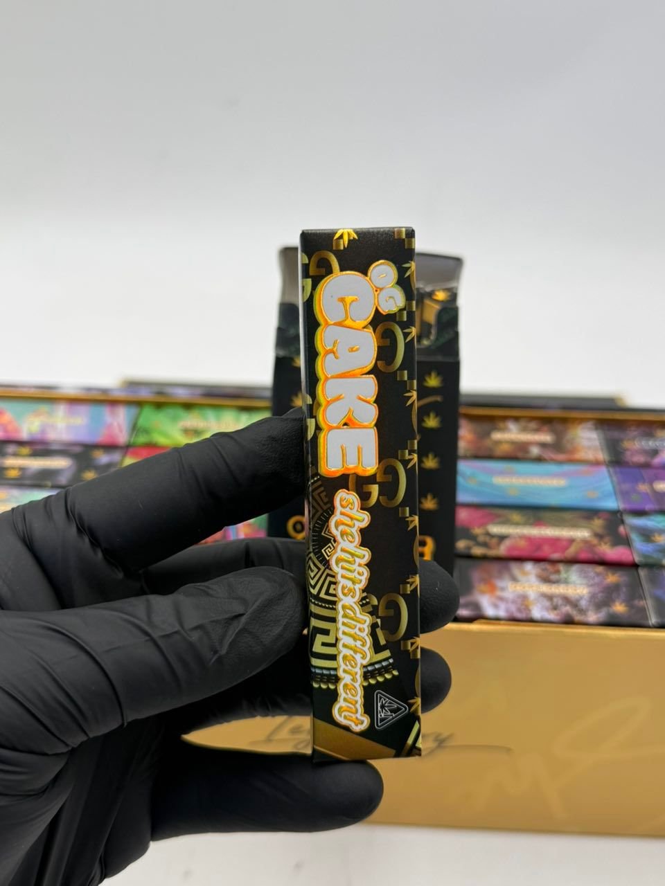 OG CAKE Legendary Gold Disposable 2G - Image 3