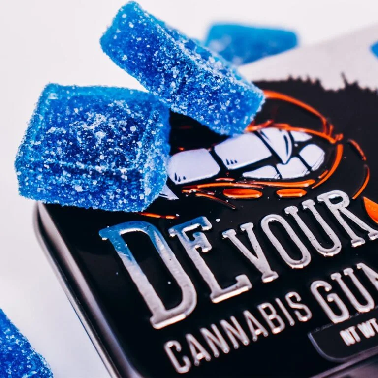 Devour Gummies Blue Raspberry 100mg - Image 8