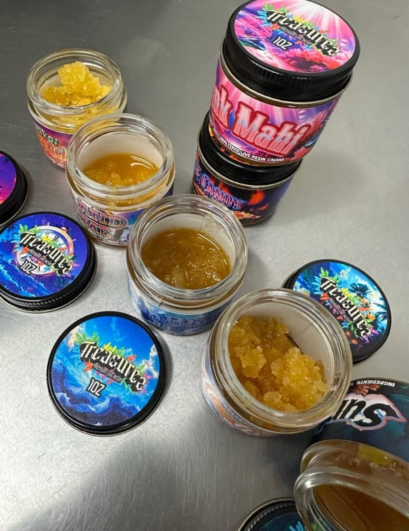 Treasurez Live Resin Caviar 1oz - Image 4