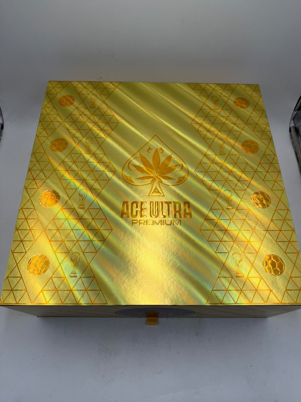 Ace Ultra Premium World Champions Limited Edition 2X 2G Disposable - Image 7