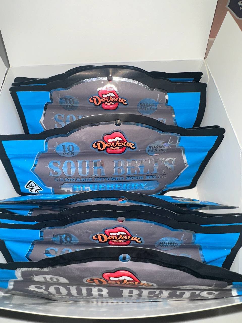 Devour Sour Belts 3000mg - Image 8