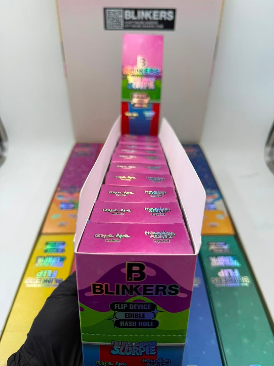 Blinkers Flip Triple Snack Ice Cream X Slurpie 2G Disposable - Image 4